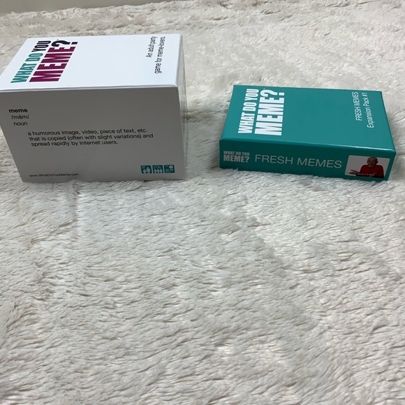 WHAT DO YOU MEME? Core Game and Expansion Pack - Picture 4 of 9
